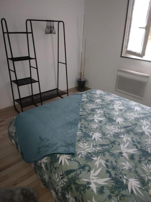 Appartement Cosy Avec Terrasse Vaux-Sur-Seine Екстериор снимка